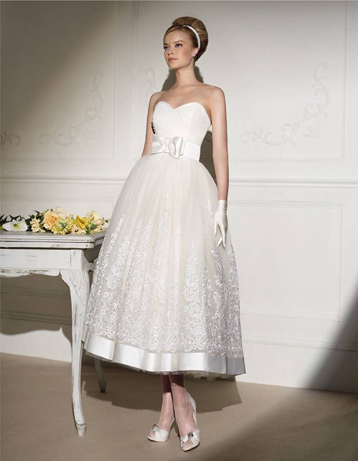 Свадебное платье в стиле 60-х готов: фото, аксессуары, советы
