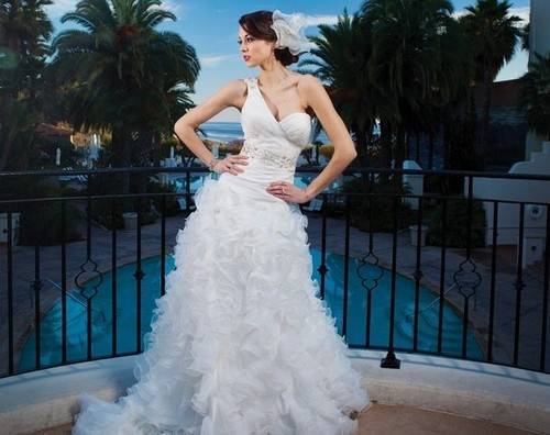 Модные свадебные платья 2021-2022: фото лучших фасонов и моделей