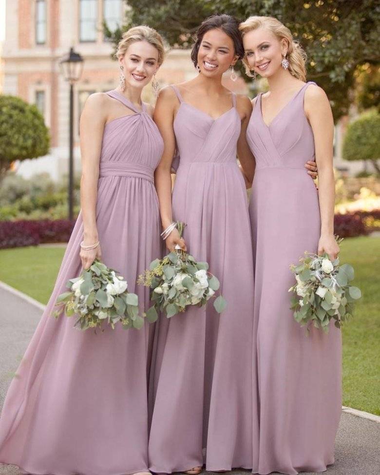Подружки невесты в одинаковых платьях: советы и примеры нарядов