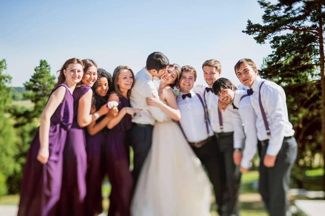 Лучшие идеи для свадебных фото с родителями, подружками невесты и друзьями жениха
