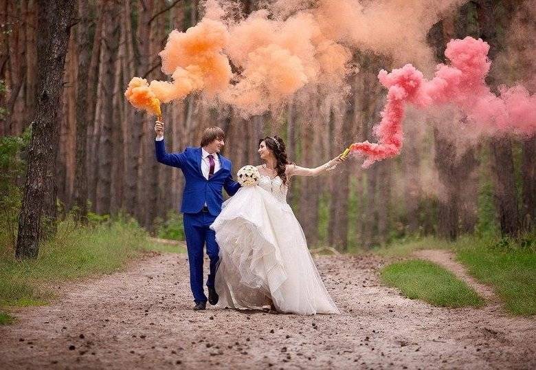 ᐉ свадебные фото с дымовыми шашками – как сделать яркие снимки - ➡ danilov-studio.ru