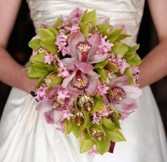 Свадебный букет из орхидей: варианты и идеи сочетания с другими цветами с фото