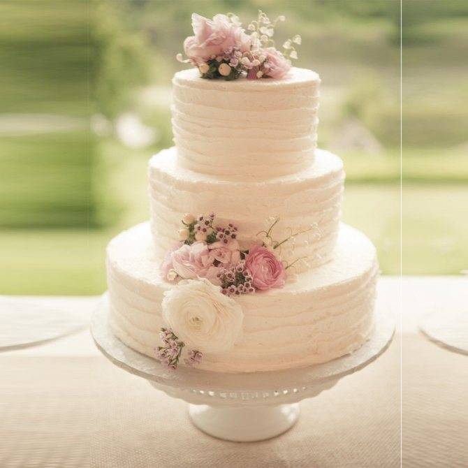Свадебный торт — фото наиболее вдохновляющих идей для дизайна