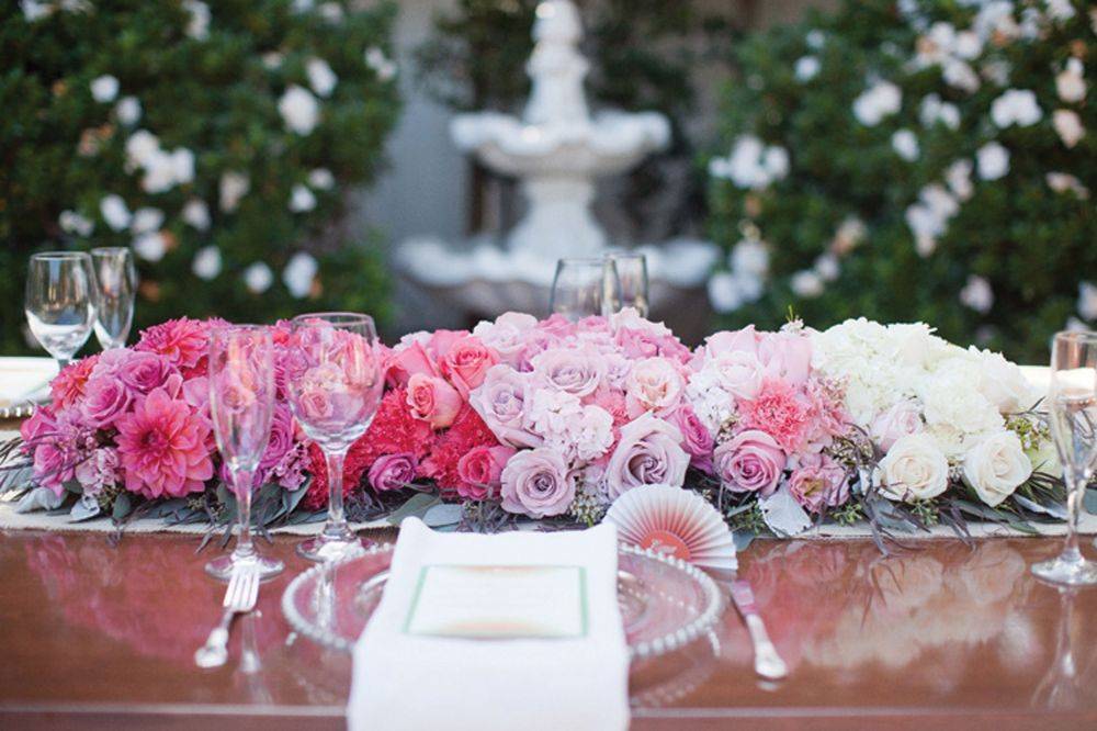 Какой букет подарить на свадьбу: идеи для гостей -  hot wedding