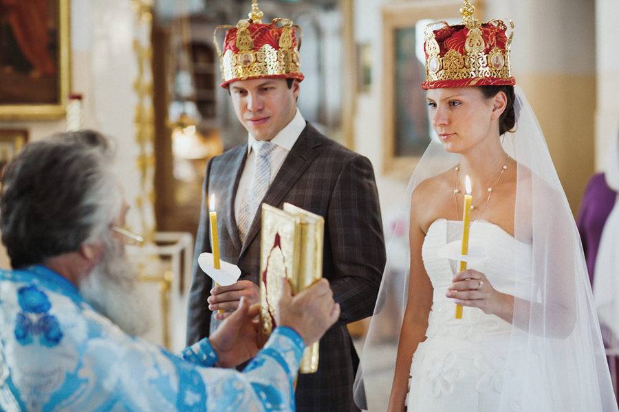 Правила венчания в церкви: атрибуты, длительность, обряд