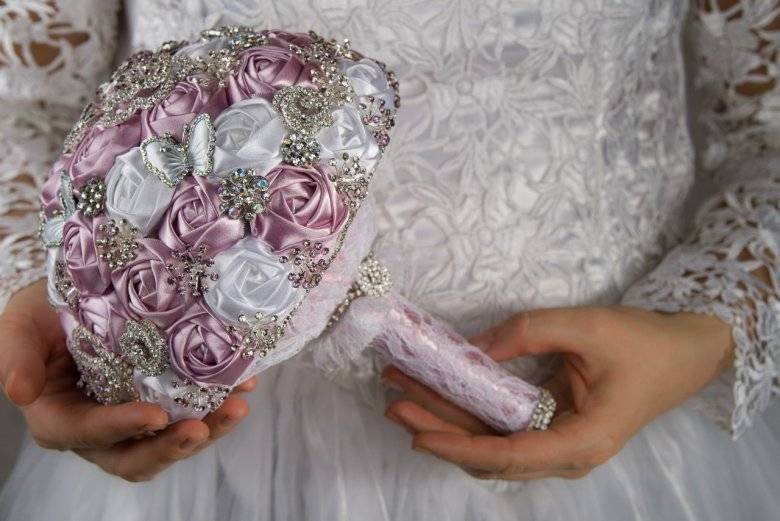Пошаговый мастер-класс и бесценные советы, как сделать букет невесты из лент своими руками