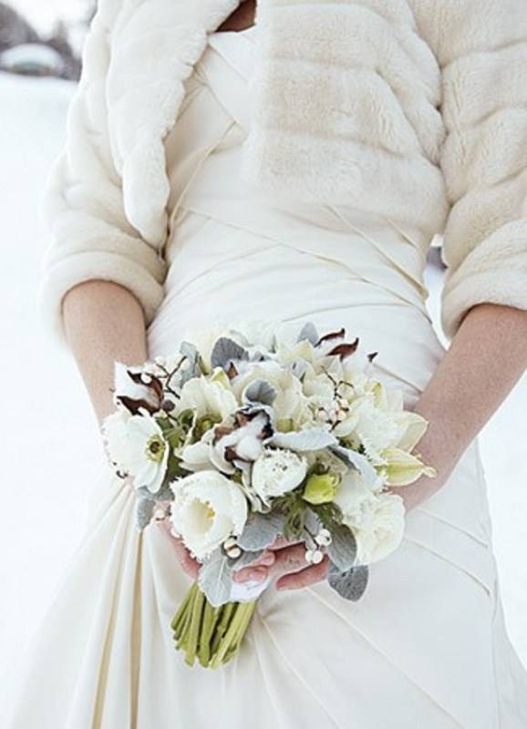 Зимний букет невесты: из чего составить и как украсить