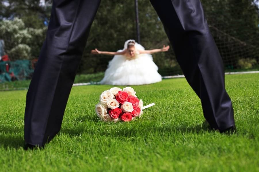 5 неизбитых идей для свадебной фотосессии