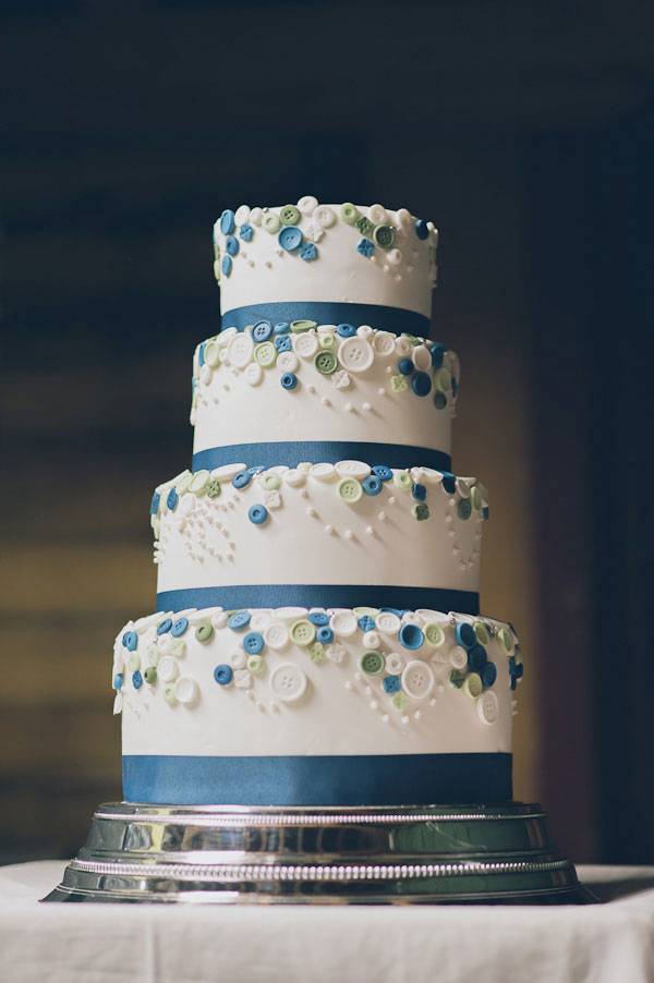 Свадебное оформление в синем цвете: советы и примеры по декорированию