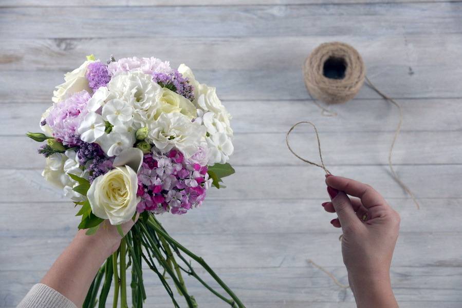 Свадебные букеты из полевых цветов [2019]: фото ? оформления своими руками & полезные рекомендации