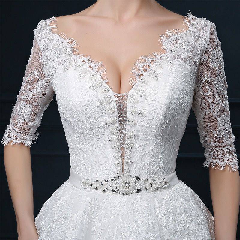 Волшебное плетение, или как выбрать кружевное свадебное платье