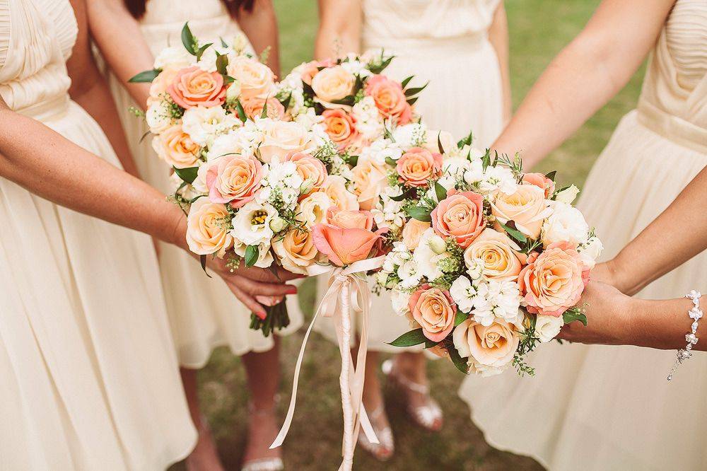 Свадьба в сиреневом цвете: очаровательная элегантность