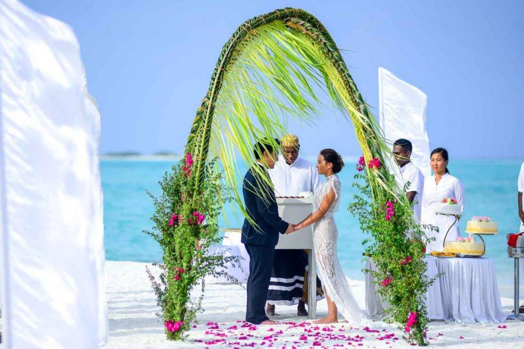 Свадьба на кипре в 2021: цены символической свадьбы