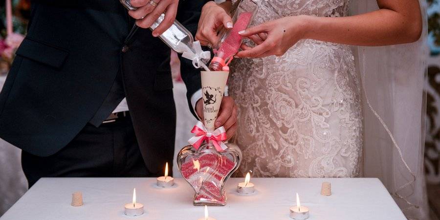 Песочная церемония на свадьбе — что это такое и как ее провести