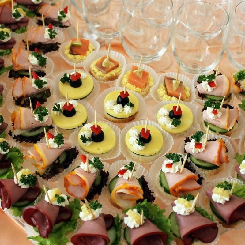 Закуски на фуршетный стол: рецепты с фото + идеи