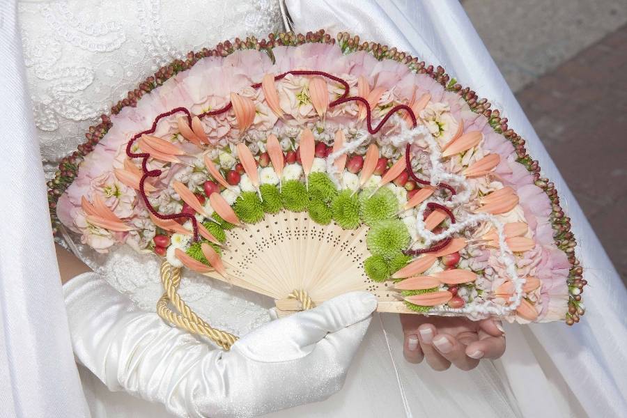ᐉ свадебный веер для невесты своими руками - мастер-класс - svadebniy-mir.su