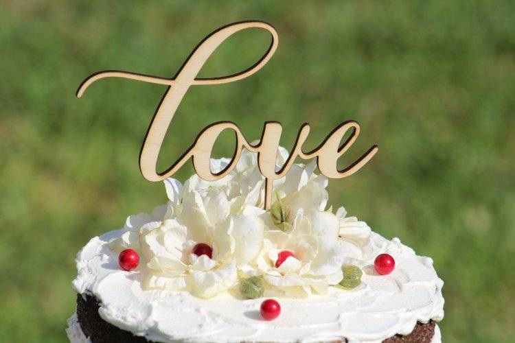 Что написать на торте: причина подарка, праздничная дата, теплое пожелание, личные поздравления и шаблоны написания