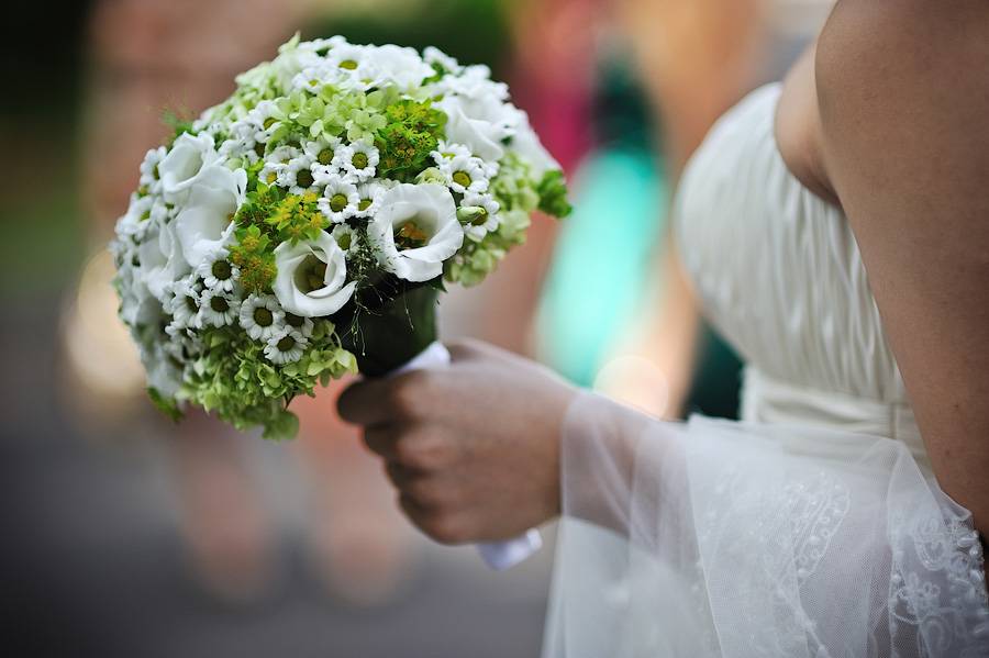 Нежный букет невесты: подбор цветов, идеи лучших сочетаний, фото