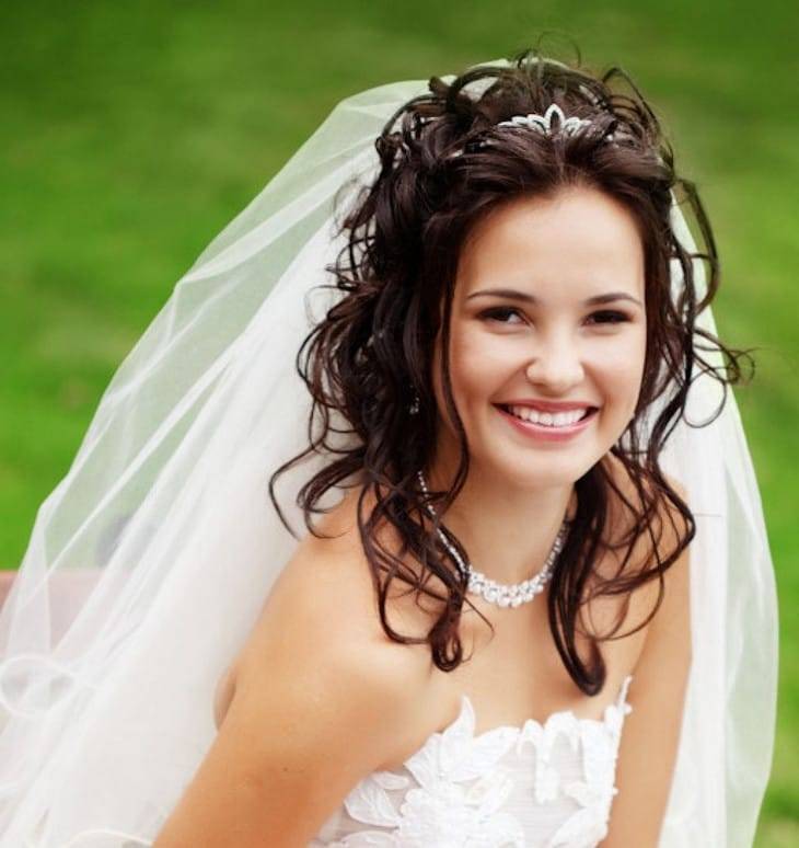 Свадебные прически для полных девушек: создаем неповторимый образ