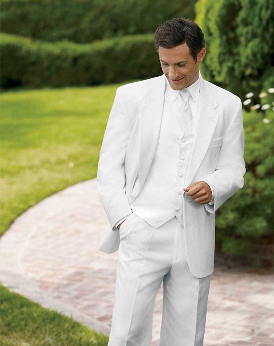 Свадебный костюм жениха 2021: что в моде?