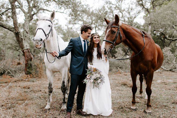 Свадебная фотосессия с лошадьми – несколько романтических идей