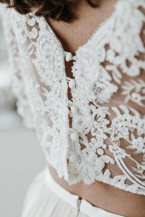 Удобное короткое свадебное платье – основные правила выбора
