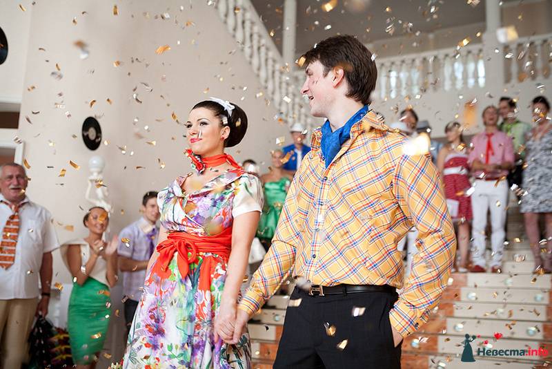 Свадьба в стиле стиляги - образы молодых, зала и стола, аксессуары