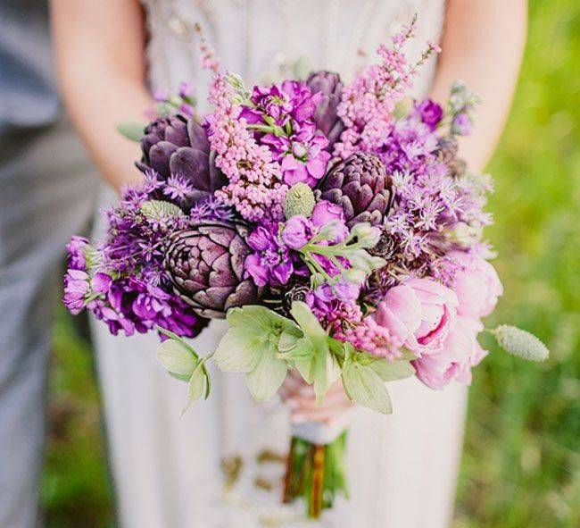 Фиолетовые пионы для букета невесты — символ богатства и роскоши