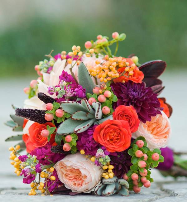 Летний букет невесты - идеи оформления цветов