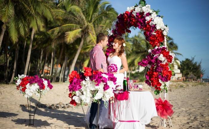 Премудрости свадебного дресс-кода: от пляжной вечеринки до официального приёма