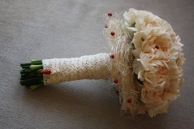 Лайфхак для мастериц: необычный букет невесты из гофрированной бумаги – пошаговый мастер-класс с фото