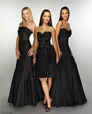 Черное платье на свадьбу - в качестве гостя, подруге, белые, можно ли одевать