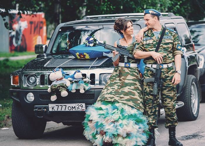 Как провести свадьбу в военном стиле – идеи