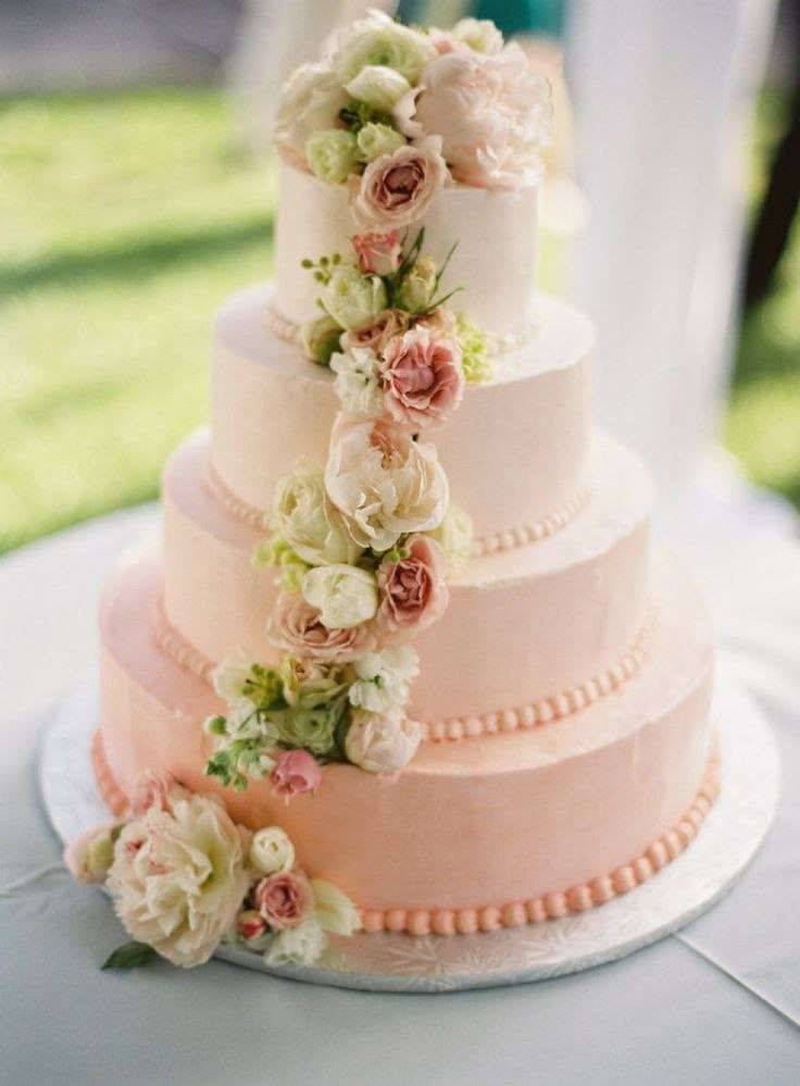 Розовый  торт — 40 оригинальных идей с фото