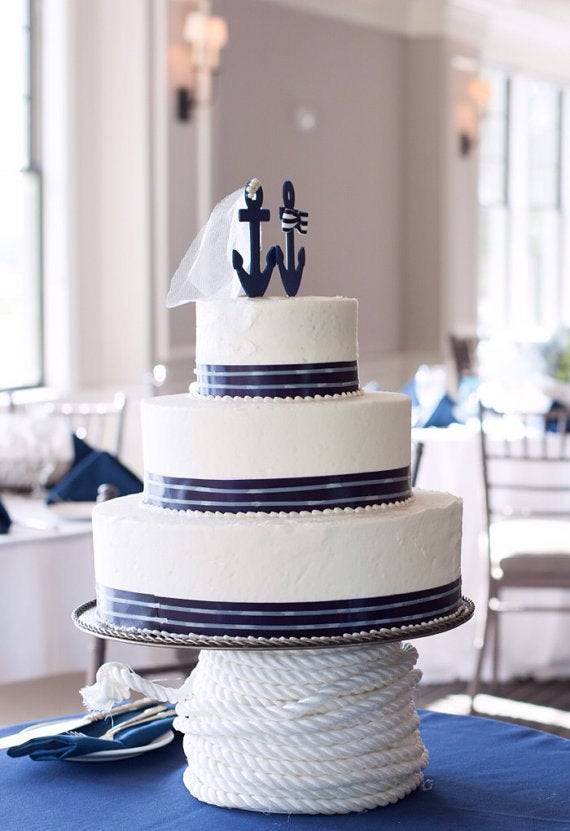 Плавание семейного корабля – как украсить свадебный торт в морском стиле: фото примеров