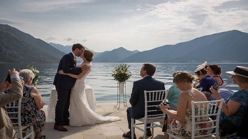 Как проводят свадьбы в черногории? традиции и современность | мир вокруг нас | школажизни.ру