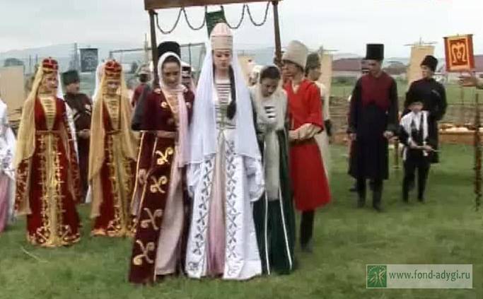 Обычаи и традиции на современной татарской свадьбе