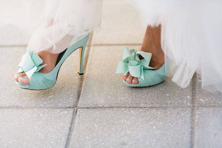 Цветная свадебная обувь