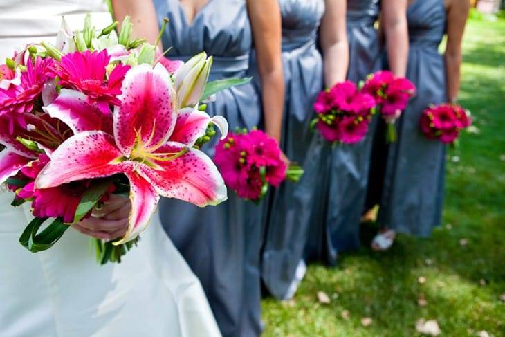 Свадебный букет из лилий - как составить и оформить своими руками, фото и видео