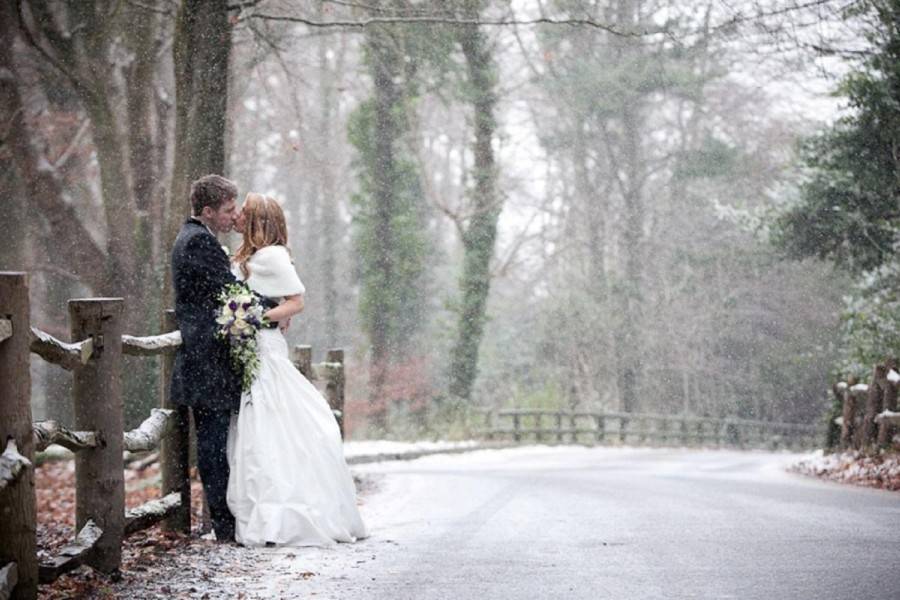 Свадьба в декабре — стоит ли жениться в начале зимы