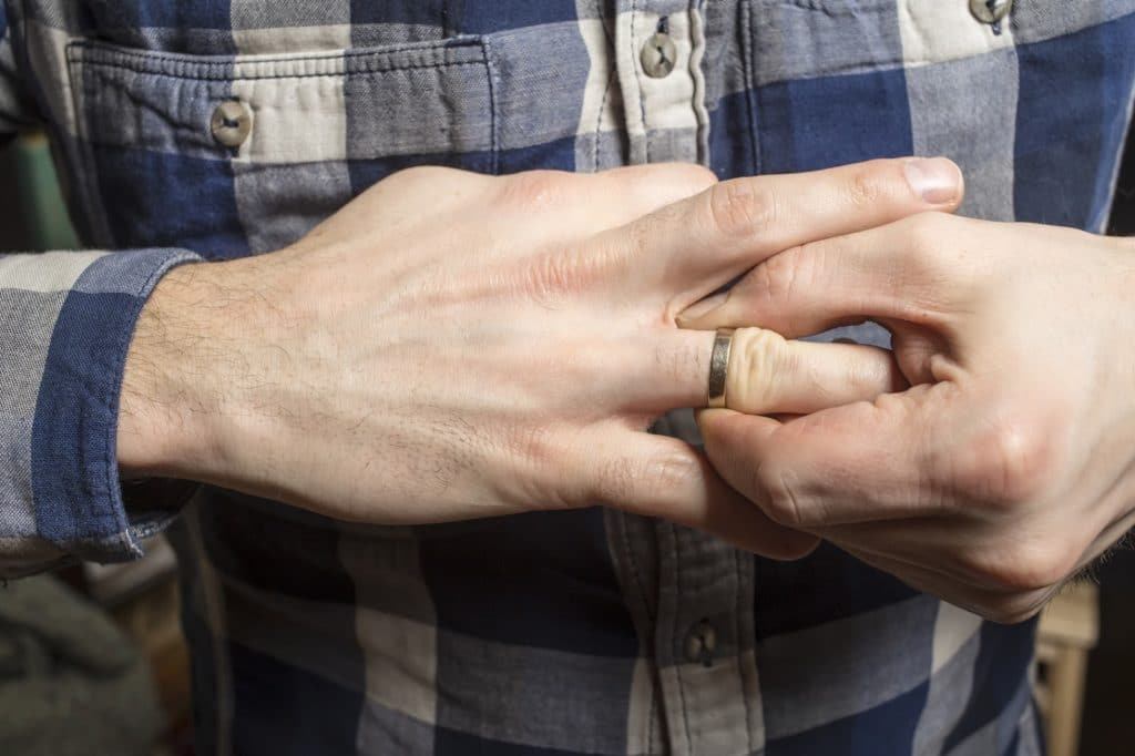10 вещей, которые нельзя делать со своим обручальным кольцом