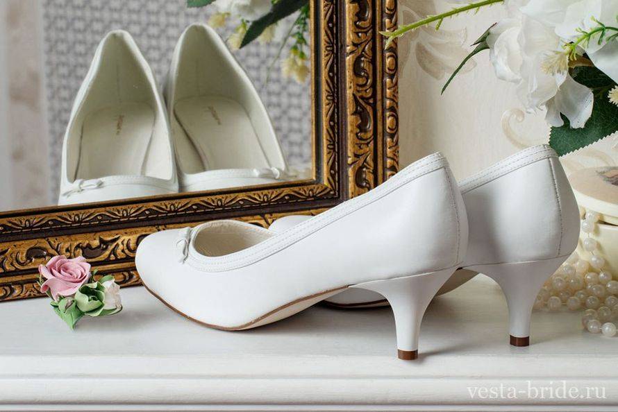 Туфельки для невесты: выбираем идеальную свадебную пару