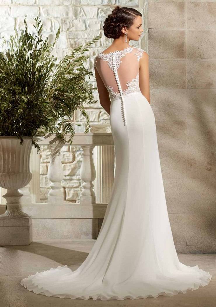 Платье на свадьбу с открытой спиной