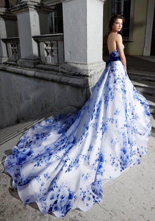 Синее свадебное платье: разнообразие фасонов (280 фото)