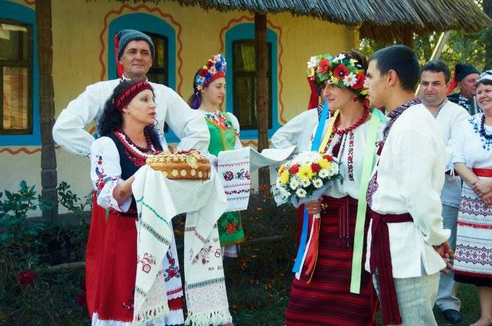 Украинские свадебные традиции и обычаи. традиции украинской свадьбы