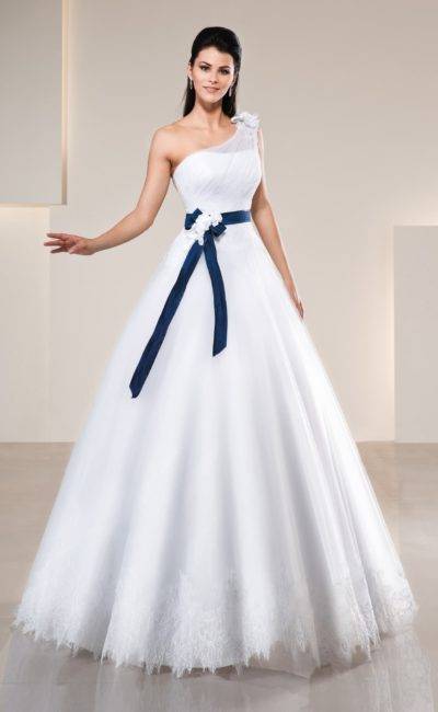 Синее свадебное платье: красивые фасоны и модели (фото)