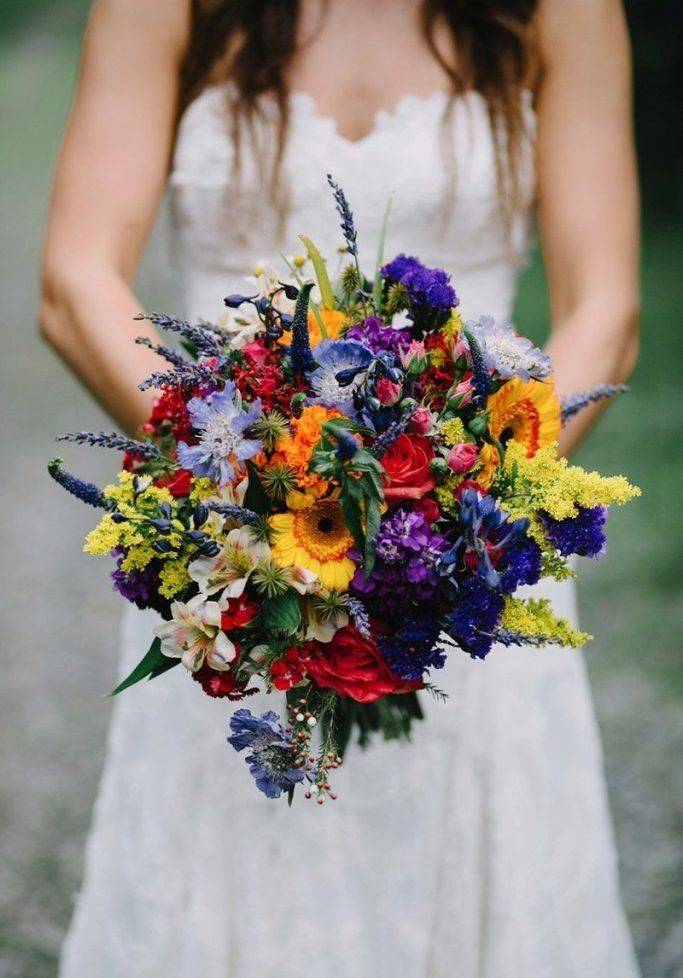 ? фиолетовый свадебный букет для невесты - фото идеи 2019