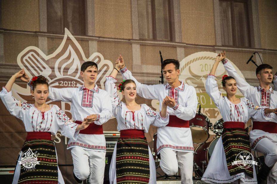Портфолио проекта «традиции и обычаи молдавского народа»