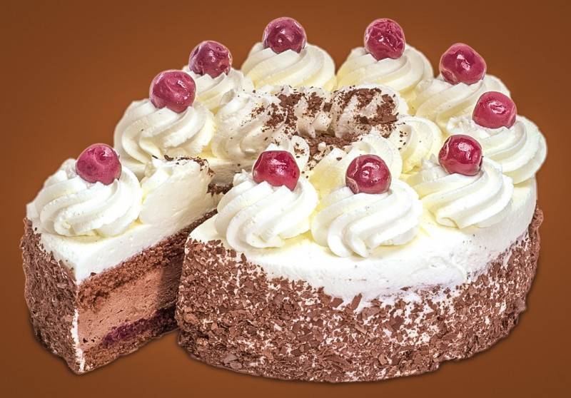 Лучший вариант украшения торта – это белковый заварной крем — все про торты: рецепты, описание, история