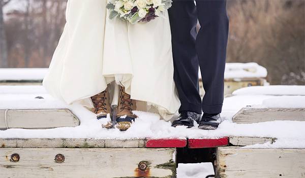 Зимняя свадьба: как невесте красиво утеплиться